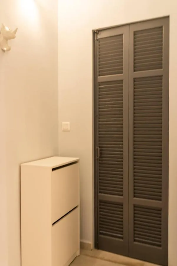 Cozy Modern Apartment Inside The City Center Thessaloniki
